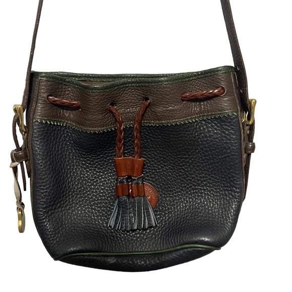 Dooney & Bourke Handbags - Dooney & Bourke Black Pebbled Leather Satchel Handbag